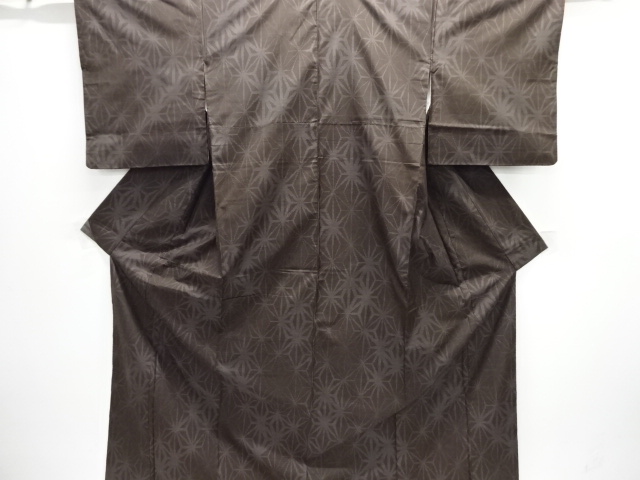 麻の葉模様織出し本場泥大島紬着物（7マルキ）